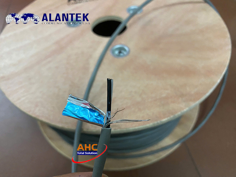 Cáp điều khiển ALANTEK 18AWG 1 Pair 301-CI9401-0300 (cuộn 305m) - Hàng chính hãng